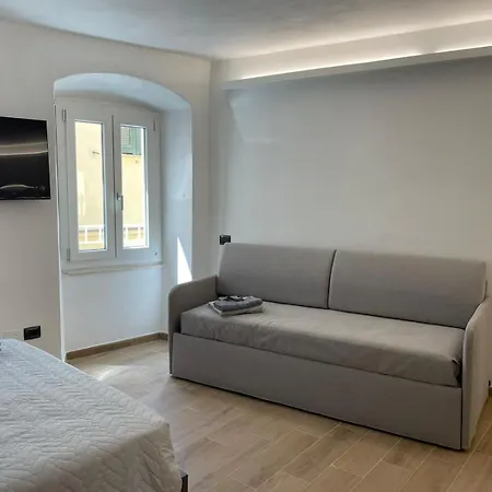 A Due Passi Dal Mare - Wi/fi-a/c Apartamento *